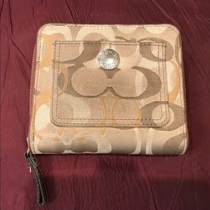 Coach wallet